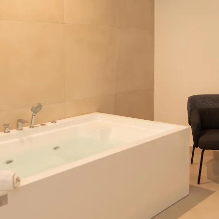 Cobi Luxury